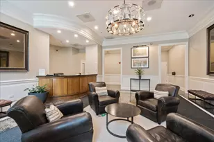 630 N State St, Chicago, IL 60654 - Photo 3