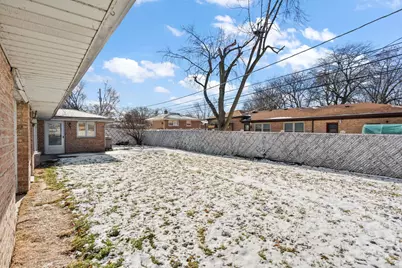 16030 University Avenue, South Holland, IL 60473 - Photo 29
