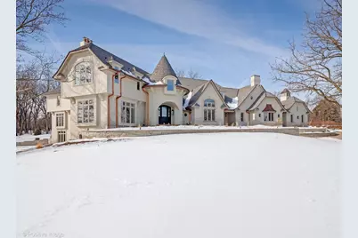 20 Natoma Drive, Oak Brook, IL 60523 - Photo 1