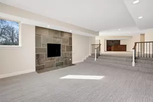 20 Natoma Dr, Oak Brook, IL 60523 - Photo 37