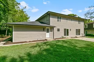 185 Cold Spring Rd, Barrington, IL 60010 - Photo 27
