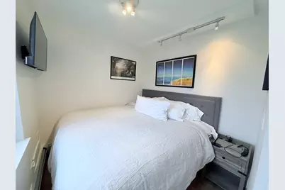 3033 N Sheridan Road #809, Chicago, IL 60657 - Photo 5