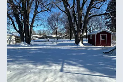 514 Garden Drive, Belvidere, IL 61008 - Photo 5