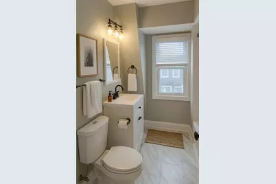 5657 N Parkside Avenue, Chicago, IL 60646 - Photo 7