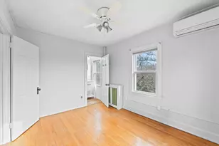 812 W Delaware Ave, Urbana, IL 61801 - Photo 35