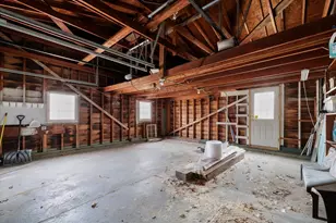 812 W Delaware Ave, Urbana, IL 61801 - Photo 49