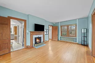 812 W Delaware Ave, Urbana, IL 61801 - Photo 9