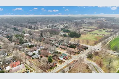 812 W Delaware Avenue, Urbana, IL 61801 - Photo 95