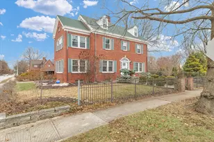 812 W Delaware Ave, Urbana, IL 61801 - Photo 61