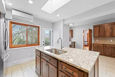 812 W Delaware Avenue, Urbana, IL 61801 - Photo 17