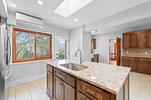 812 W Delaware Ave, Urbana, IL 61801 - Photo 17