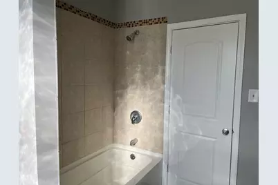 1451 N Massasoit Avenue #2, Chicago, IL 60651 - Photo 9