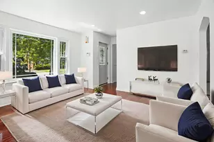 228 E 141st St, Dolton, IL 60419 - Photo 5