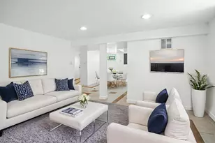 228 E 141st St, Dolton, IL 60419 - Photo 9