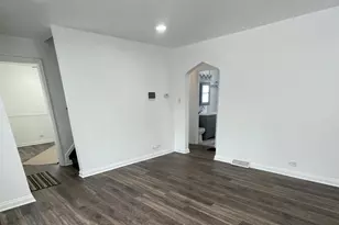 228 E 141st St, Dolton, IL 60419 - Photo 3