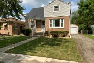 228 E 141st St, Dolton, IL 60419 - Photo 1