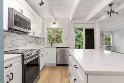 1860 Sherman Avenue #7NE, Evanston, IL 60201 - Photo 9