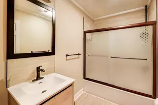 1243 E Baldwin Ln, Palatine, IL 60074 - Photo 15