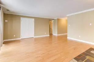 1243 E Baldwin Ln, Palatine, IL 60074 - Photo 7