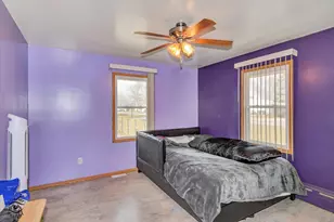 390 N Washington St, Coal City, IL 60416 - Photo 13