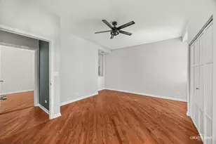 2327 W Wolfram St, Chicago, IL 60618 - Photo 11