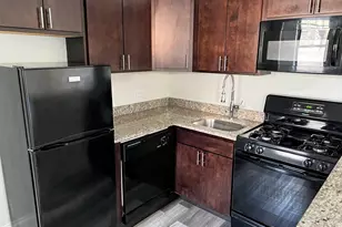 839 W Sheridan Rd, Chicago, IL 60613 - Photo 5