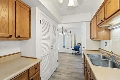 1040 Hirsch Boulevard #204, Calumet City, IL 60409 - Photo 13