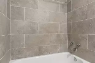 1414 W Sherwin Ave, Chicago, IL 60626 - Photo 19