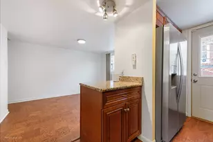 1414 W Sherwin Ave, Chicago, IL 60626 - Photo 13