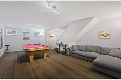 335 W Evergreen Avenue, Chicago, IL 60610 - Photo 17