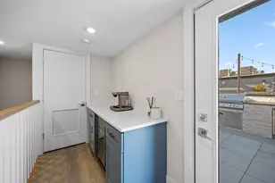 2745 W Lawrence Ave, Chicago, IL 60625 - Photo 19