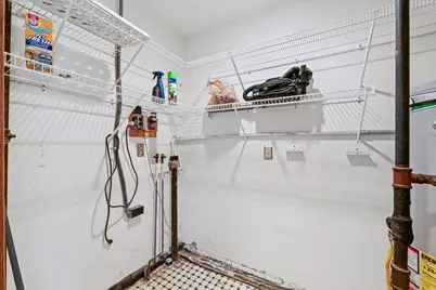 2801 W William Street, Champaign, IL 61821 - Photo 23