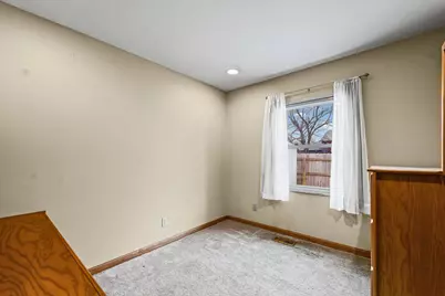 2801 W William Street, Champaign, IL 61821 - Photo 17