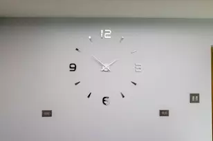 7806 W 83rd St, Bridgeview, IL 60455 - Photo 15