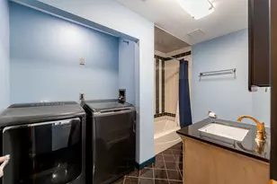 7806 W 83rd St, Bridgeview, IL 60455 - Photo 27