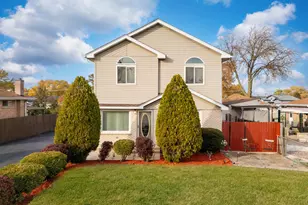 7806 W 83rd St, Bridgeview, IL 60455 - Photo 1