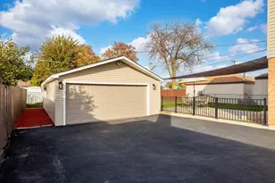7806 W 83rd St, Bridgeview, IL 60455 - Photo 39