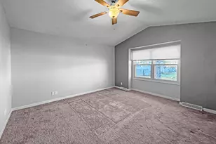 1020 Bertram Dr, Freeport, IL 61032 - Photo 9