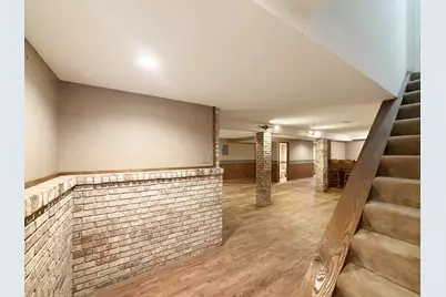 1020 Bertram Drive #17-1, Freeport, IL 61032 - Photo 15