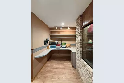 1020 Bertram Drive #17-1, Freeport, IL 61032 - Photo 19