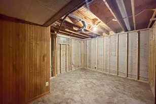 1020 Bertram Dr, Freeport, IL 61032 - Photo 23