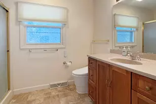 1020 Bertram Dr, Freeport, IL 61032 - Photo 13
