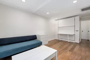 21 W Goethe St, Chicago, IL 60610 - Photo 7