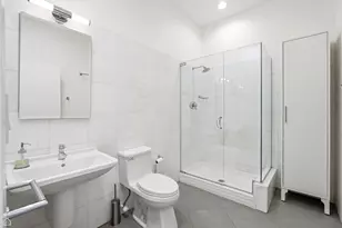 3810 N Fremont St, Chicago, IL 60613 - Photo 23