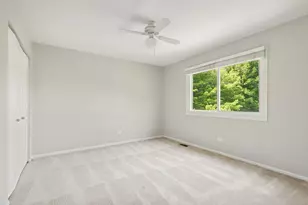 1205 Brian Cir, Libertyville, IL 60048 - Photo 23