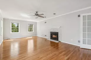 1205 Brian Cir, Libertyville, IL 60048 - Photo 17