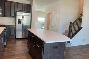 285 Lakeshore Dr, Oswego, IL 60543 - Photo 9