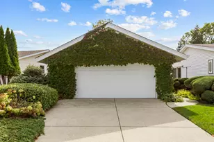 851 Crest Ave, Elk Grove Village, IL 60007 - Photo 19