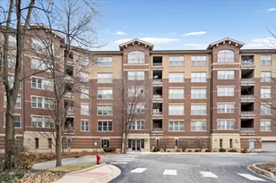 9360 Skokie Blvd, Skokie, IL 60077 - Photo 1