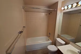 1317 Spalding Dr, Mundelein, IL 60060 - Photo 17